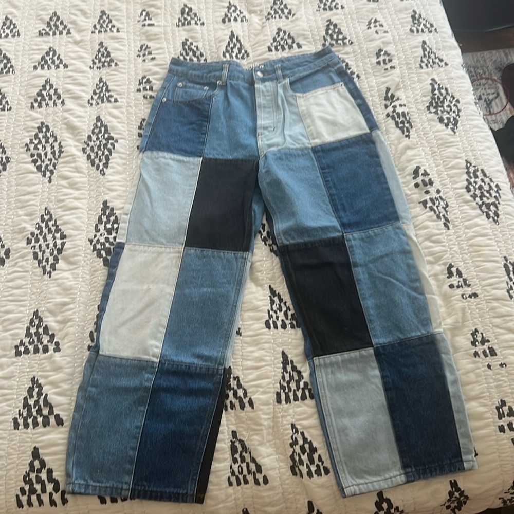 Color block jeans
